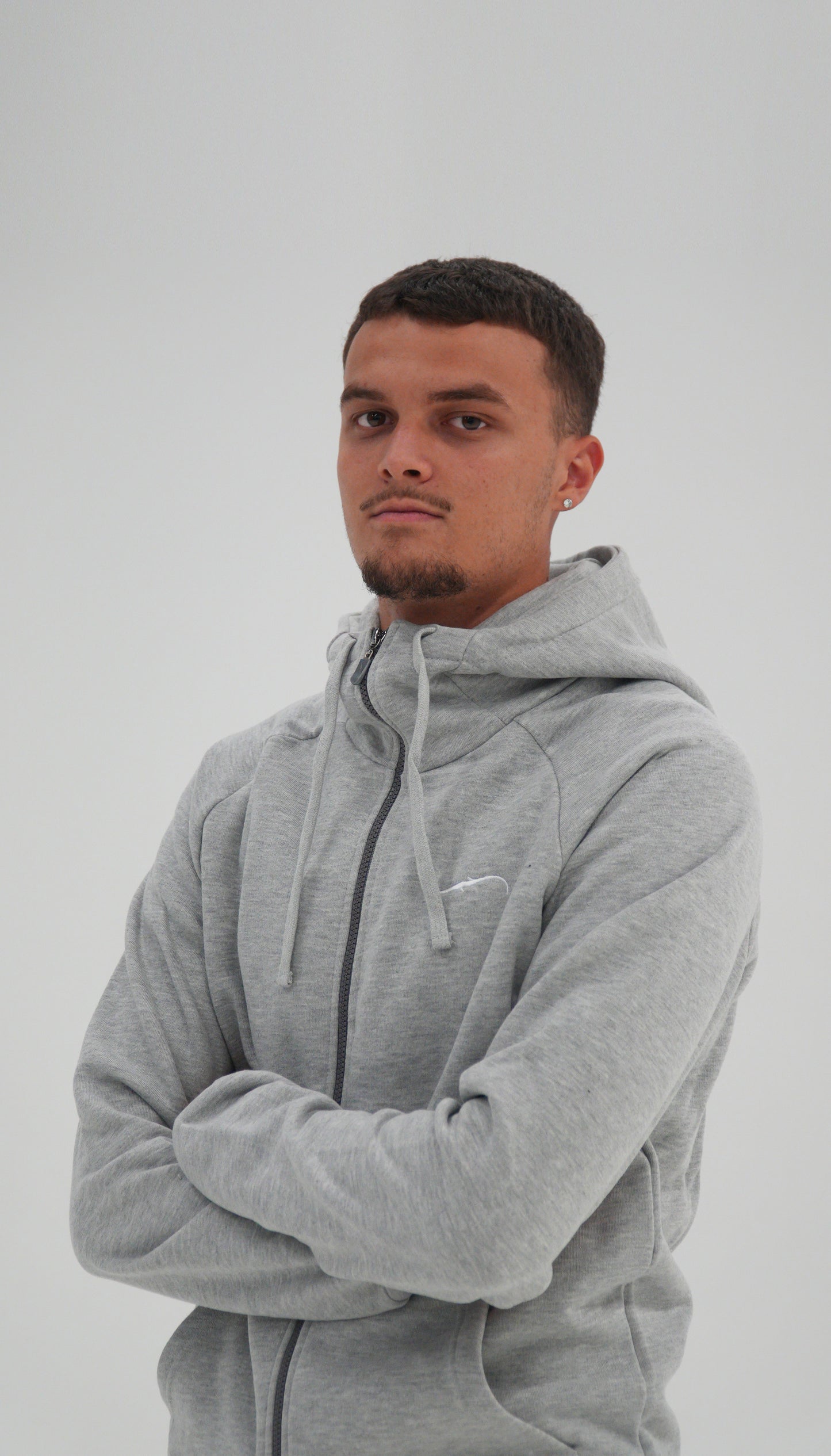 HOODED JACKET